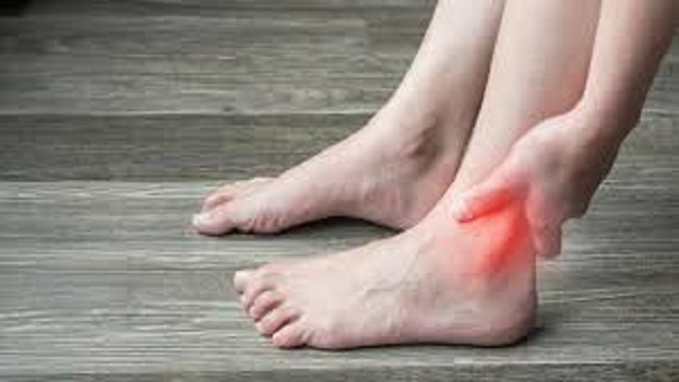 Gejala awal asam urat dan cara mengobatinya