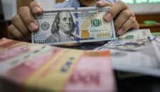 Ilustrasi pembagian dividen tunai BBNI dan BBCA,