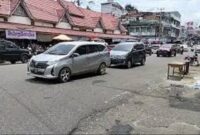 Kondisi jalan lintas merangin mulai dipadati kendaraan pemudik.
