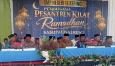 Bupati Kerinci, Monadi resmi membuka pesantren kilat ramadhan tingkat Kabupaten Kerinci.