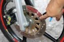 Alasan banyak motor pakai rem cakram di depan