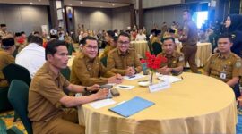 Walikota Sungai Penuh, Alfin saat menghadiri rakor forkompinda jambi