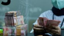 Ilustrasi resiko menabung di bank di era digital