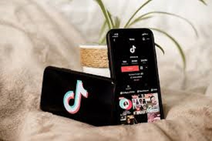 Tiktok salah satu platform yang bisa dijadikan sarana untuk mendapatkan penghasilan