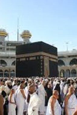 Skema “War Ticket” Haji 2026 Dibuka? Biaya Rp200 Juta Tanpa Subsidi, Solusi Cepat Berangkat Tanpa Antre!