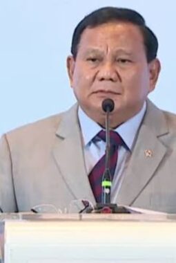 Prabowo Gaspol Energi Hijau! Indonesia Siapkan Investasi Jumbo EV dan Bioavtur, Target Stop Impor BBM 2028