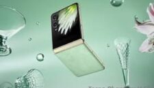 Tampilan Tecno Phantom V Flip