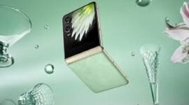 Tampilan Tecno Phantom V Flip
