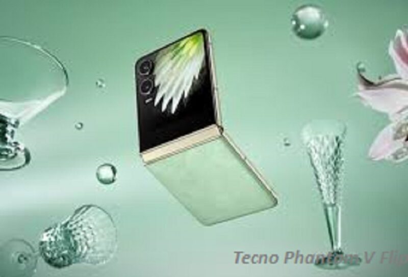 Tampilan Tecno Phantom V Flip