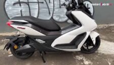 Tampilan Uwinfly M100