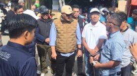 Walikota Sungai Penuh, Alfin saat meninjau pasar Tanjung Bajure