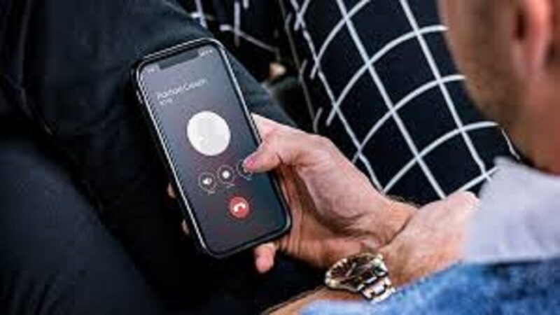 Ilustrasi cara blokir nomor tidak di kenal di Iphone