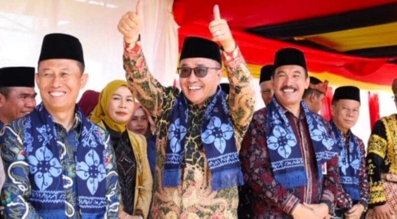 Wako Sungai Penuh, Alfin  saat menghadiri Kenduri Sko Koto Baru