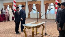 Pelantikan dua Pejabat Merangin oleh Bupati Merangin, M Syukur