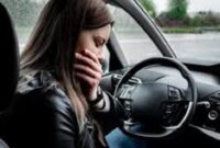 Ilustrasi pusing dan mual naik mobil listrik
