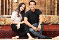 Foto ; Eza Gionino dan istri, Meiza Aulia Coritha