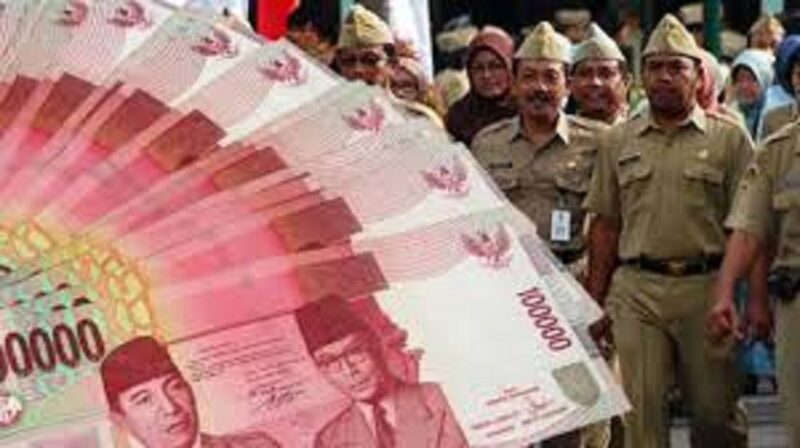 Ilustrasi gaji ke 13 ASN