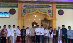 Wako Alfin dan Wawako Azhar Safari Jumat di Sandaran Galeh, Serukan Perang Lawan Judi Online Demi Selamatkan Generasi Muda