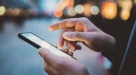 Ilustrasi pengguna smartphone