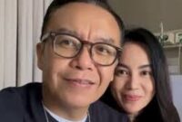 Foto; Ari Lasso dan Dearly Djoshua. (Sumber/Google)