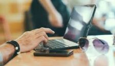 Bisnis online yang lagi viral saat ini