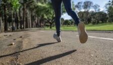 Jogging salah satu olahraga yang dipercaya bisa turunkan kolesterol