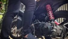 Ilustrasi memanaskan mesin motor