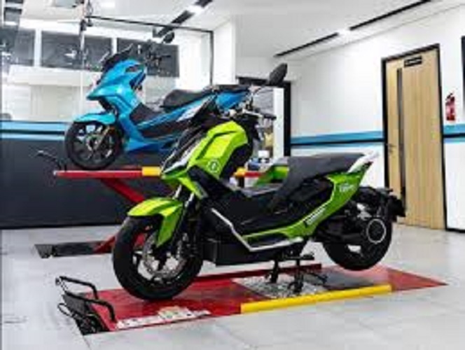 Ilustrasi subsidi motor listrik