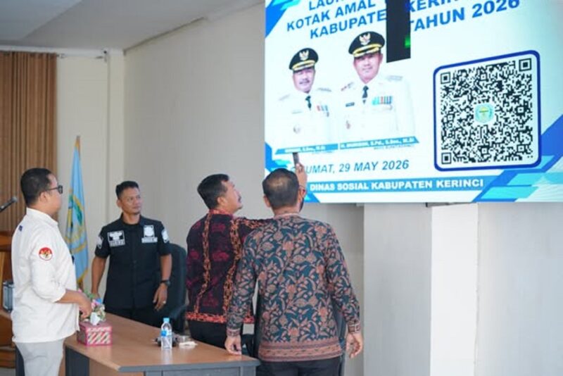 Bupati Kerinci, Monadi saat melaunching QR Code Kotak Amal Terintegrasi Kabupaten Kerinci