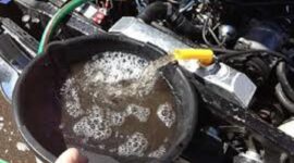 Cara buang angin saaat isi air radiator mobil