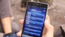 Cara aman menggunakan M-banking BCA