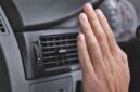 Cara mengatasi AC mobil kurang dingin