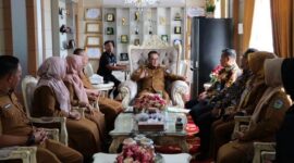 Wako Sungai Penuh, Alfin saat diskusi bersam Tim BKKBN Provinsi Jambi, Bahas Penguatan Program Bangga Kencana