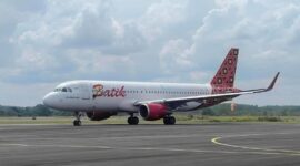 Penerbangan perdana Batik Air di Bandara Bungo