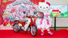 Tampilan Honda Super Cub x Hello Kitty