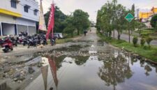Tampak salah satu titik lokasi kerusakan jalan di Bangko