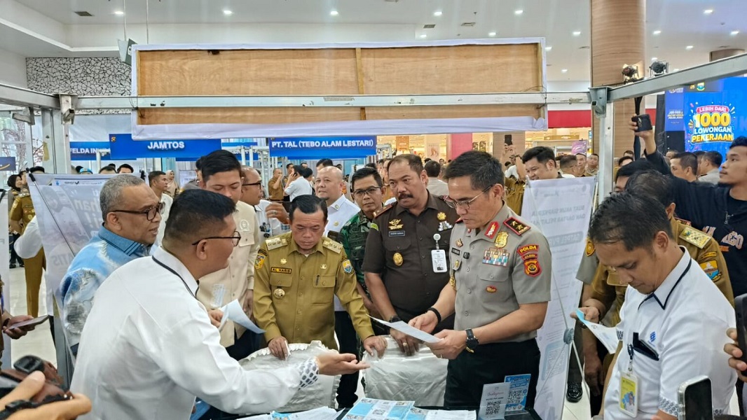 Job Fair dan Bazar UMKM Polda Jambi Dibuka