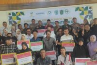 Kota Sungai Penuh dan Kabupaten Kerinci mendapat layanan kesehatan dan bantuan sosial melalui Bakti Sosial Terintegrasi yang digelar Kementerian Sosial RI