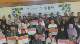 Kota Sungai Penuh dan Kabupaten Kerinci mendapat layanan kesehatan dan bantuan sosial melalui Bakti Sosial Terintegrasi yang digelar Kementerian Sosial RI