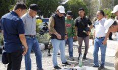 Pimpin Pemusnahan KTP Rusak, Walikota Sungai Penuh juga Serahkan KTP Elektronik ke Pelajar dan Korban Kebakaran