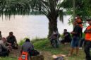 Upaya tim Basarnas terus mencari pemancing yang dikabarkan hilang di sungai batang hari