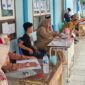 Tampak Anak SAD saat mendaftar di SMA di Tebo