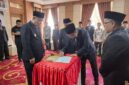 Prosesi pelantikan Dewas PDAM Tirta Khayangan yang dipimpin langsung Walikota Sungai Penuh, Alfin