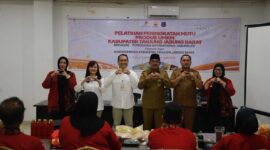 Foto bersama Bupati Tanjung Jabung Barat Anwar Sadat bersama SKK MIGAS dan Petrro cina