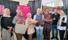 Ciptakan Pasar Lebih Luas, Ketua Dekranasda Terus Promosikan UMKM Sungai Penuh Disela-sela Kunjungannya Ke Luar Daerah