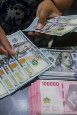 Dolar AS Hari Ini Tembus Rp18.109! Cek Kurs Terbaru BCA, BRI, BNI dan Bank Mandiri
