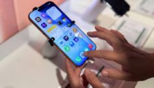 Bocoran tampilan Apple iPhone 18 leaks