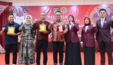 Foto bersama Walikota Sungai Penuh, Alfin bersama Pengurus Baru PPNI Kota Sungai Penuh