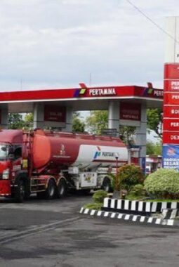 Pajak Motor Belum Dibayar, Benarkah Tak Bisa Beli Pertalite? Ini Fakta Aturan BBM Subsidi 2026