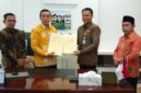 Rektor IAIN Kerinci saat tanda tangani mou dengan balai bahasa Jambi